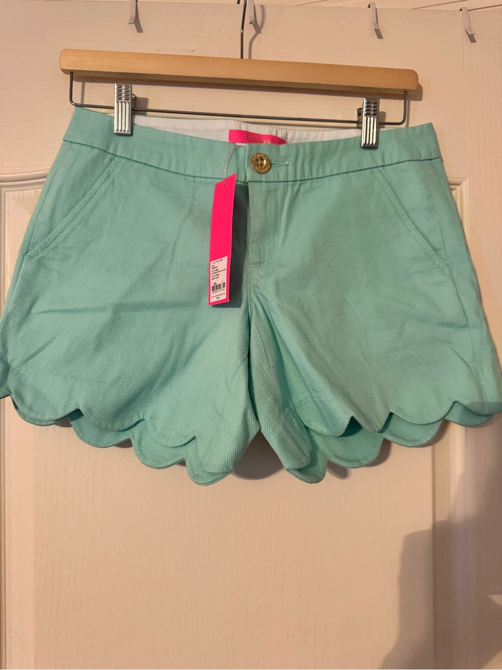 Lilly Pulitzer Mint Scallop Hem High Waist Shorts